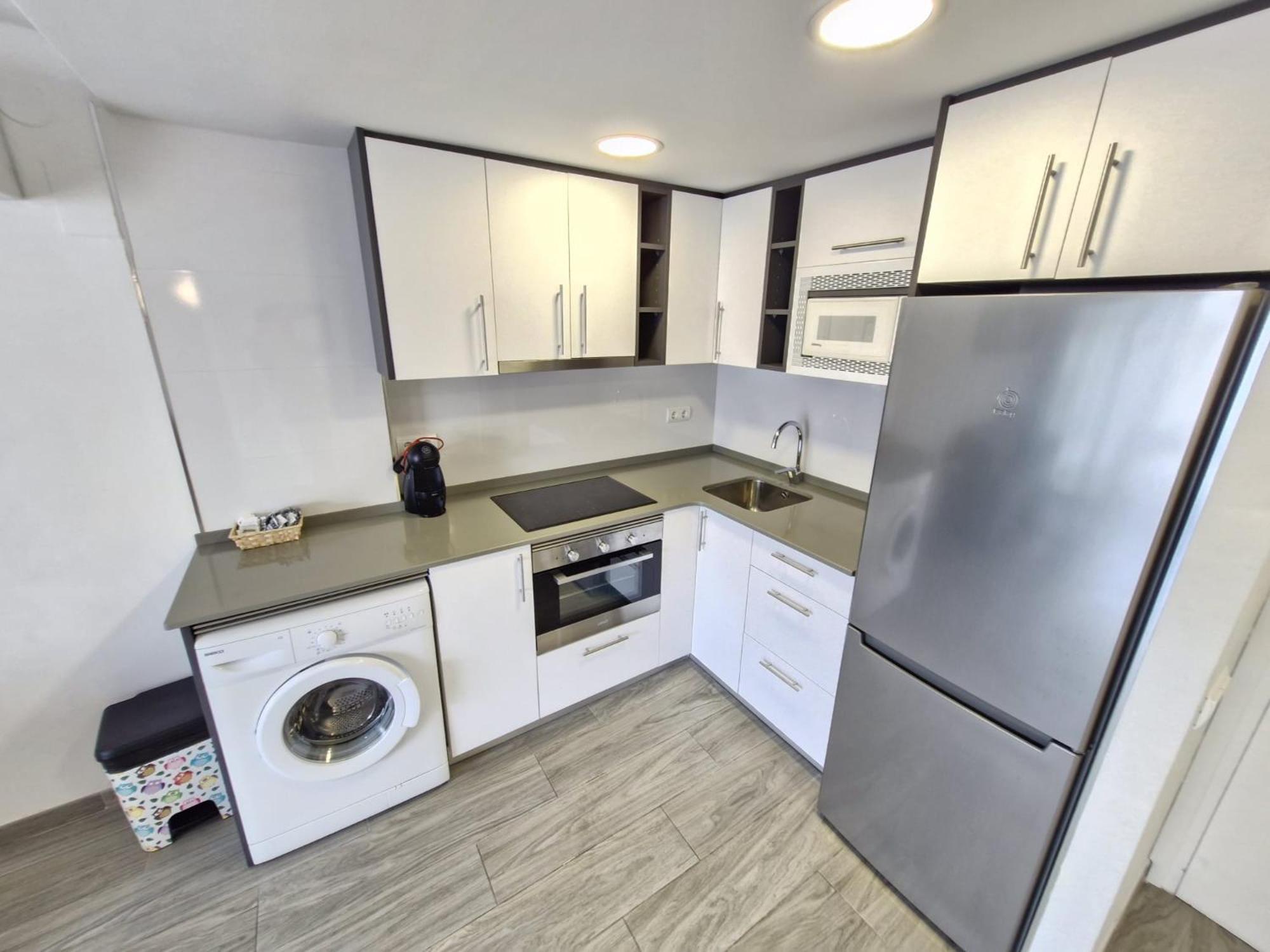 Apartamento Centrico En ซาลอว์ ภายนอก รูปภาพ
