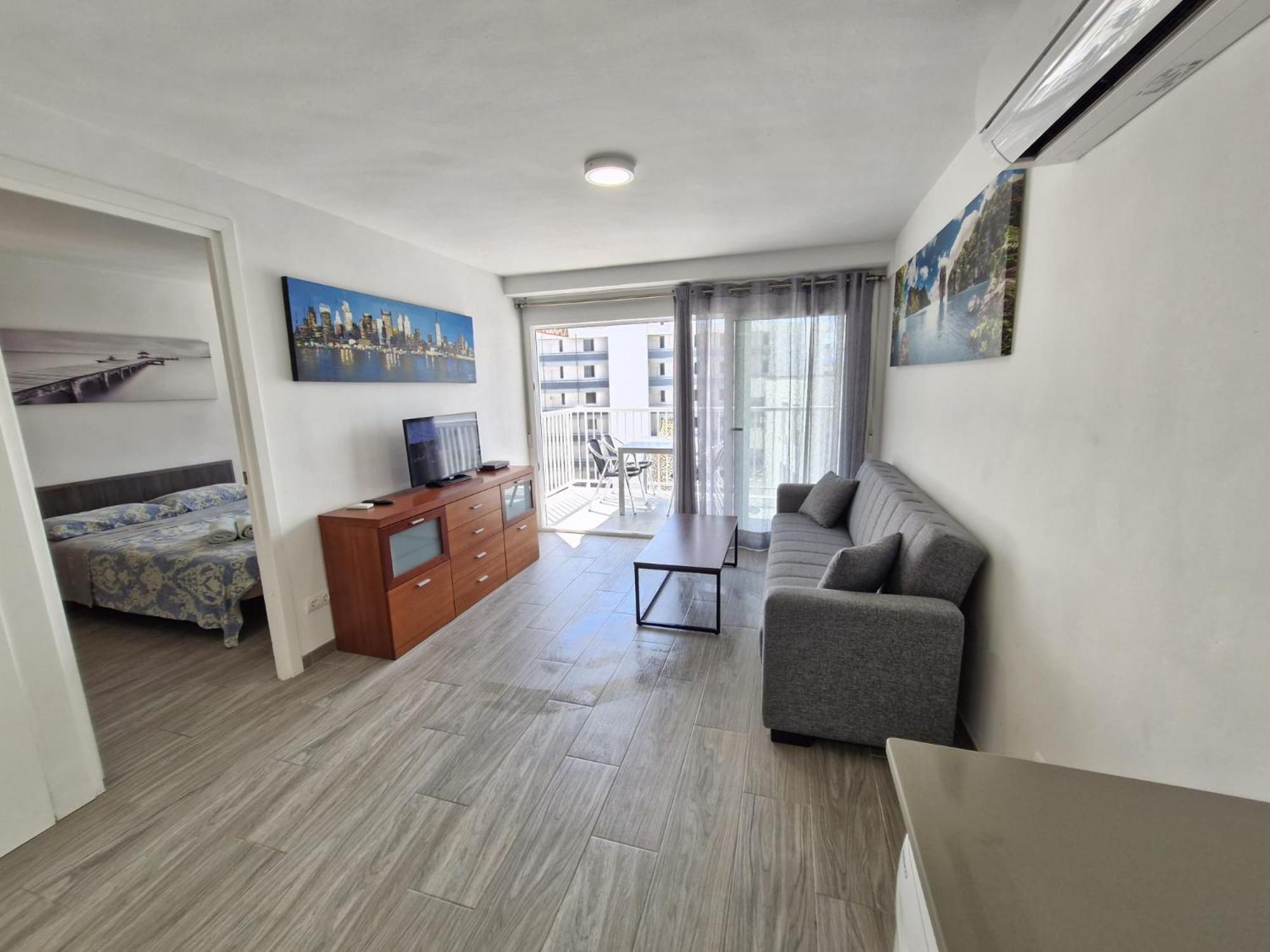 Apartamento Centrico En ซาลอว์ ภายนอก รูปภาพ