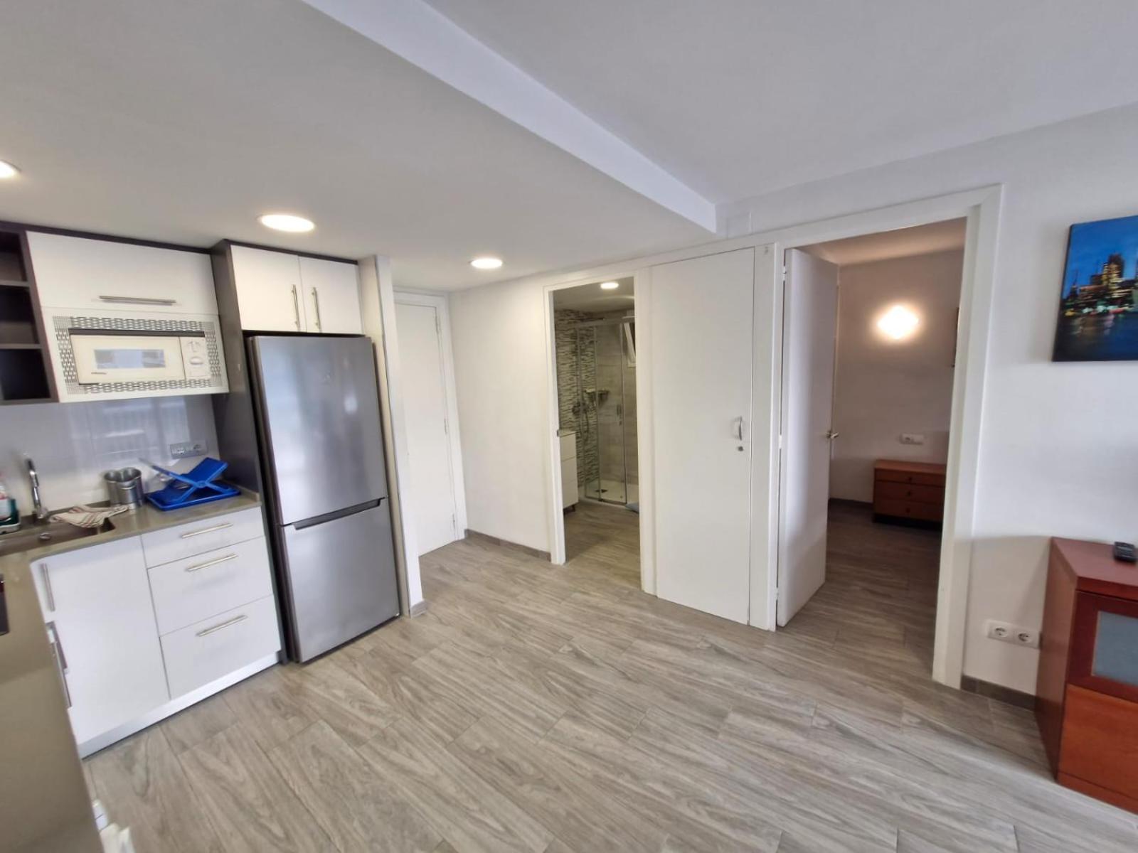 Apartamento Centrico En ซาลอว์ ภายนอก รูปภาพ